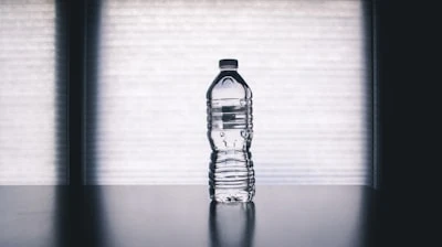 Agua con o sin gas